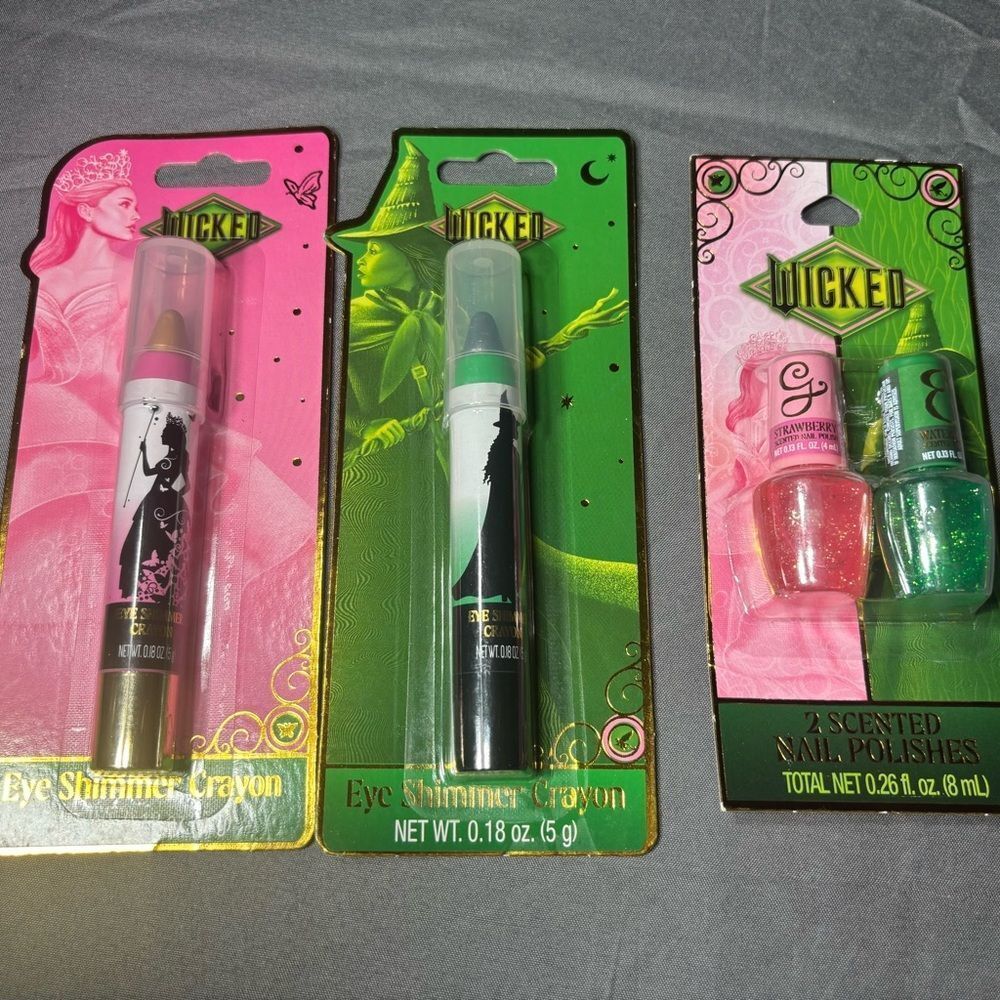 3 pc Wicked Eye Shimmer Crayon and Scented Nail Polishes Set